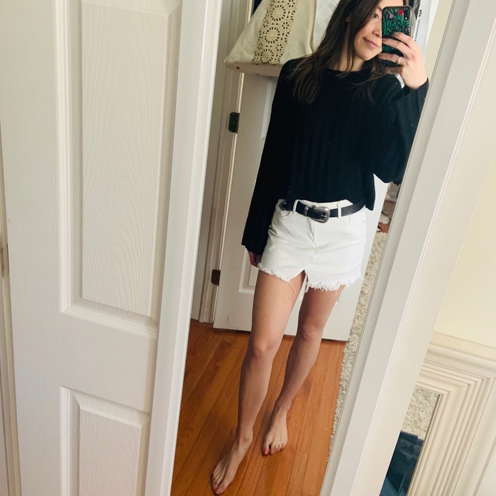 Black ribbed sweater